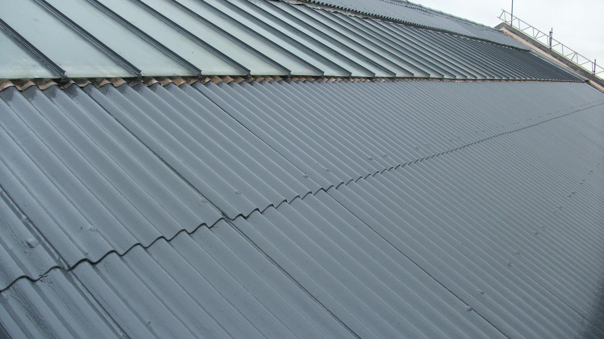 What Makes Dura-Coat Roof Coating A Right Choice?