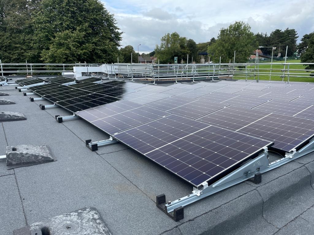 solar pv system install on bituminous flat roofing system
