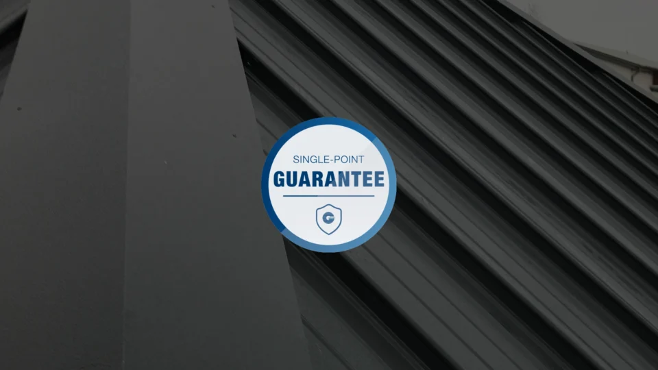 Single-point guarantee badge with shield icon on dark background