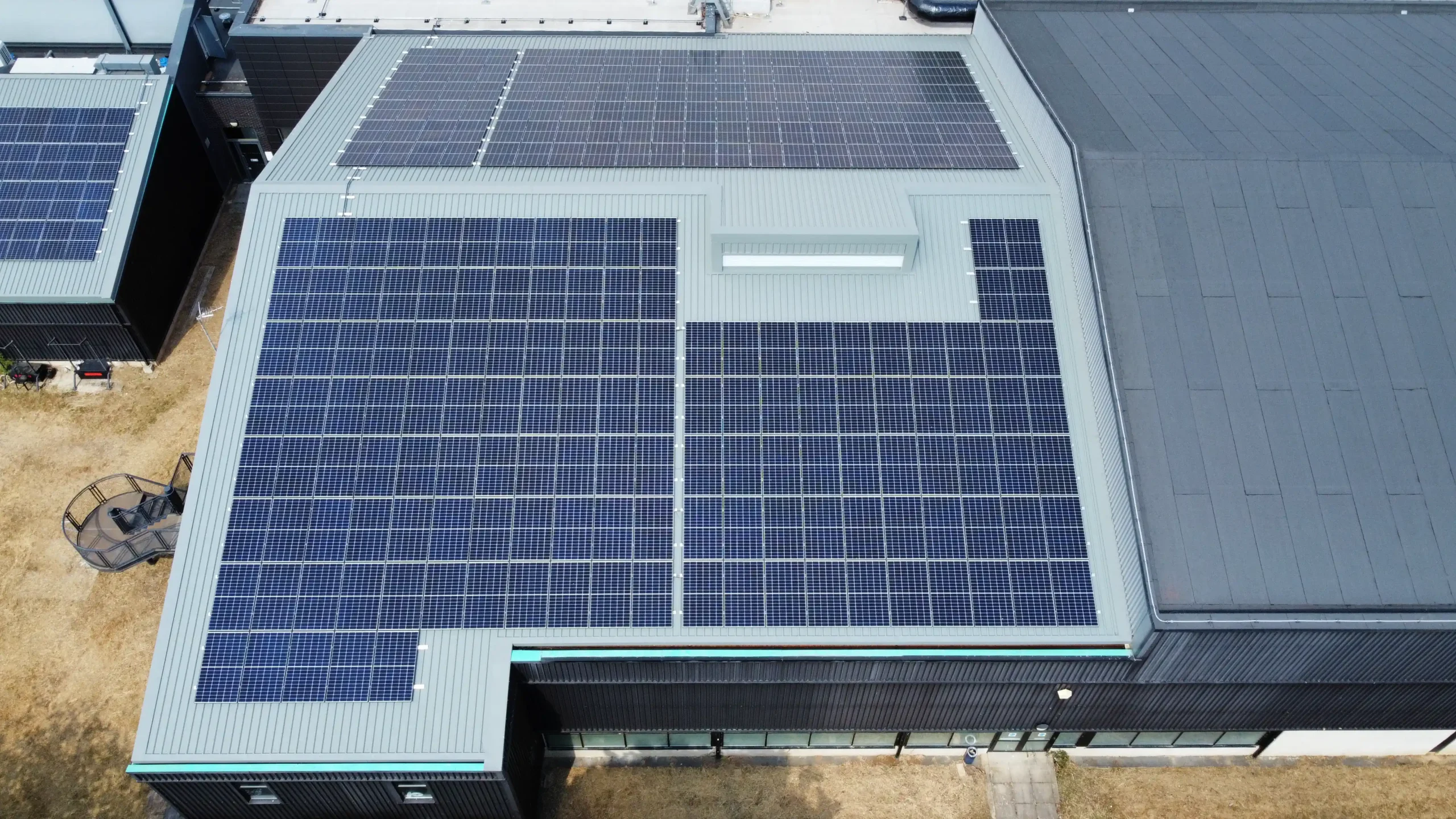 Retrofitting Solar PV for Commercial Buildings